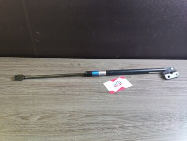 Гранаты: Демпфер багаж YOKOMA Модель: HONDA CRV RD5 01-06 600MM Артикул