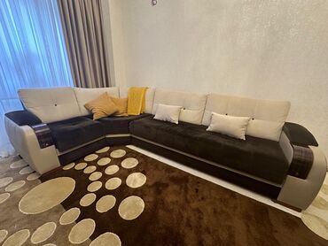 Qida məhsulları: Künc divan
