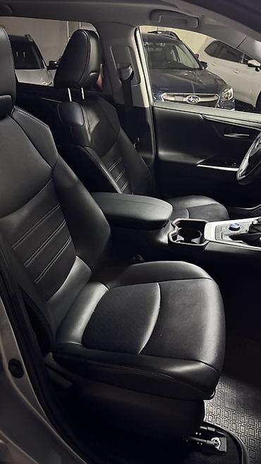 редуктор раф4: Toyota RAV4: 2020 г., 2.5 л, Вариатор, Гибрид, Кроссовер — 10