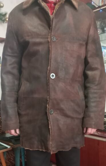 пальто коричневый: Мужская дубленка (натуральная)б/у. В хорошем состоянии, размер