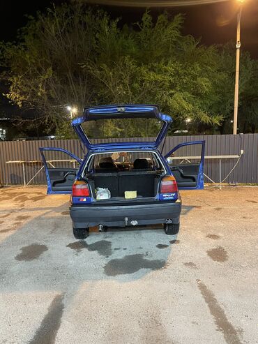 Volkswagen: Volkswagen ID.3: 1994 г., 1.6 л, Механика, Бензиновая, Седан — 9