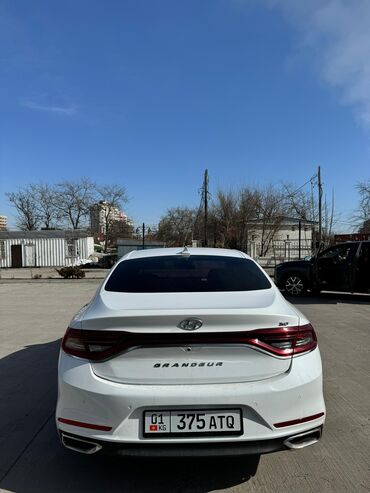 Hyundai: Hyundai Grandeur: 2019 г., 2.4 л, Автомат, Гибрид, Седан — 5