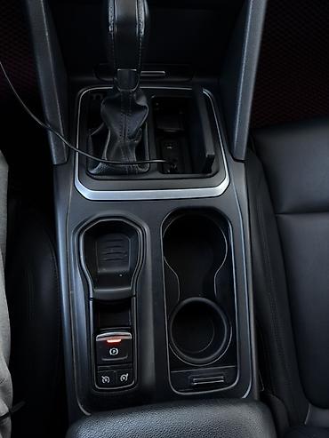 gac m6: SM6 седан, белый, кузов класса D. Основные характеристики и оснащение — 8