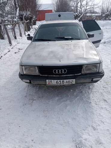 Audi 100: 1988 г., 2 л, Механика, Бензин