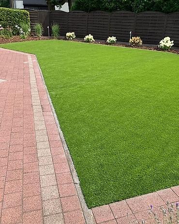 Искусственный газон: Искусственный газон для футбольных полей и детских площадок — 15