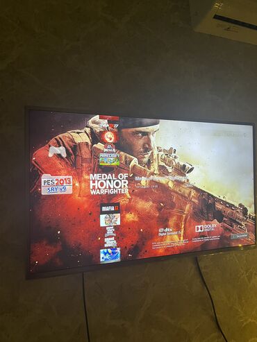 PS3 (Sony PlayStation 3): Playstation 3 slim model.Çox ideal hər bir şeyi işləkdi. Zəmanət — 8