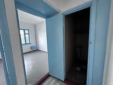 купит контейнер: 4 комнаты, 80 м², 106 серия улучшенная, 3 этаж, Свежий ремонт — 4