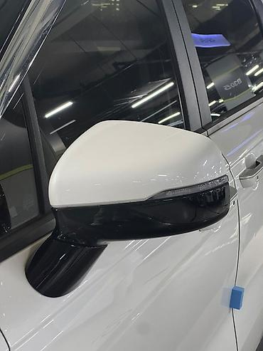 Kia: Kia Carnival: 2022 г., Минивэн — 30