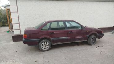 хундай пертер: Volkswagen Passat: 1988 г., 1.8 л, Механика, Бензин, Седан