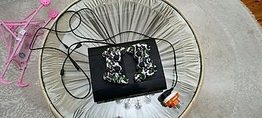 quest 3: Üzərində 2 pultu HDMI kabeli və USB kabel verilir yaxşı vəziyyətdədir — 3