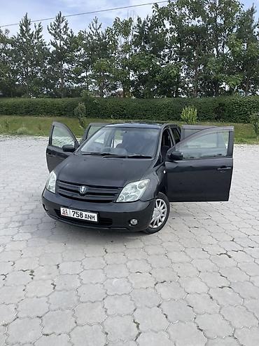 ist 2003: Toyota Ist: 2002 г., 1.3 л, Хэтчбэк — 1