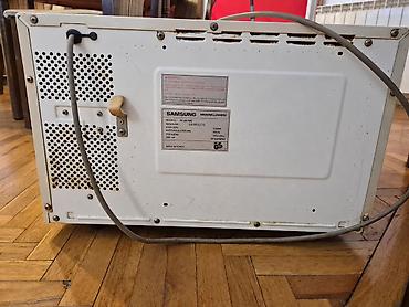 ac dc adapter gigatron: Prodajem Samsung RE-637ME mikrotalasnu – 700 W Prodajem polovnu — 2