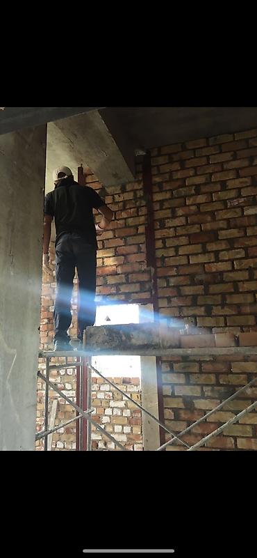 Продажа магазинов: Продажа магазинов В жилом доме, 1300 м², Готовая ПСО (под самоотделку), Отдельный вход, 1 этаж — 3