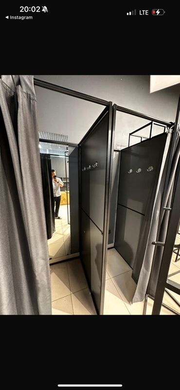 островок в торговом центре: Продается универсальное торговое оборудование, можно скомпоновать для