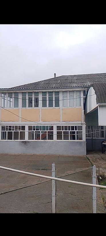 Həyət evləri və villaların satışı: 8 otaq, 135 kv. m — 2