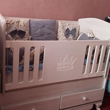 mebel skaf: Oğlan və qız üçün, İşlənmiş, Dördbucaq, Beşik, Dəst ilə, Matras ilə, Yellənmə mexanizmsiz — 1
