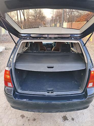 Volkswagen: Volkswagen Golf: 2002 г., 2 л, Автомат, Бензин, Универсал — 7