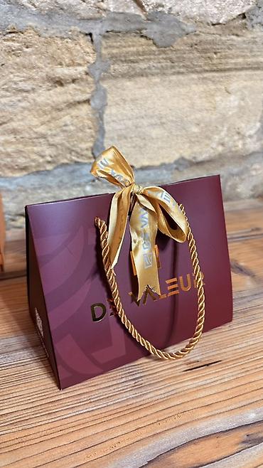 Dəstə daxildir: Boyunbağı, Gümüş, 925 Əyar
