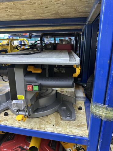 Плоскогубцы: Макита 2 батрейка 1 зарятник доставка по городу доставка по всему at lalafo.kg — 4 Плоскогубцы: Макита 2 батрейка 1 зарятник доставка по городу доставка по всему — 4