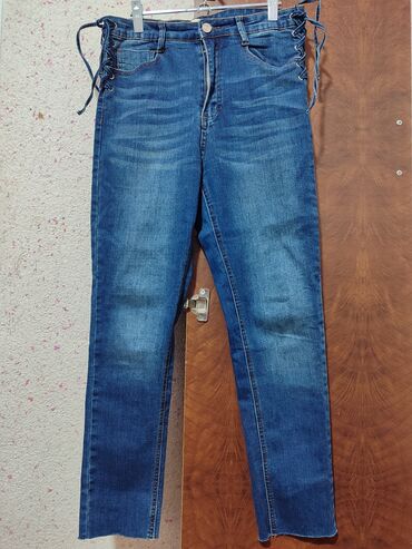 Другая женская одежда: Женская одежда.
арзан берем баарын 
100-500 с чеин — 16