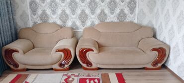 двухъярусный диван: Гарнитур для зала, Шкаф, Кресло, Диван, цвет - Бежевый, Б/у