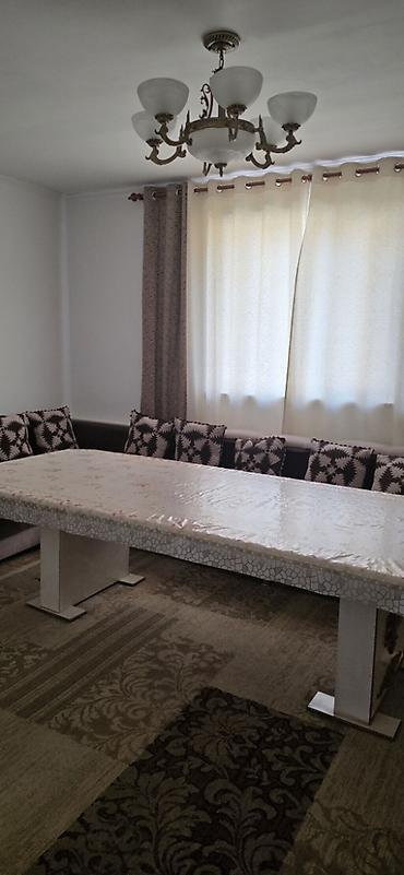 Продажа коттеджей и домов: 🏡 Продаётся дом 📍 Бишкек, ж/м Касым (район Кудайберген базара) 🛏 5+ — 4