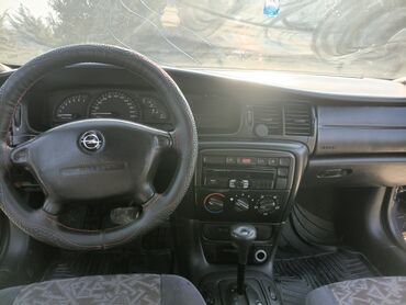 Opel: Opel Vectra: 1.8 l | 1996 il 500000 km Sedan — 9