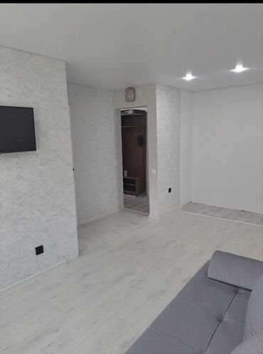 мичуринский квартал: 1 комната, 30 м², Хрущевка, 1 этаж, Косметический ремонт