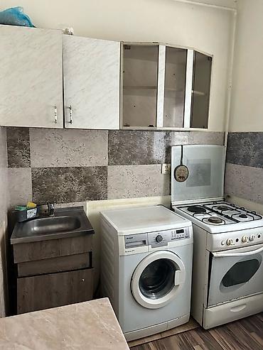 Ev sahibinen 3 otaq 5/2 merkezi istilik sistemi temirli esyali Unvan — 6