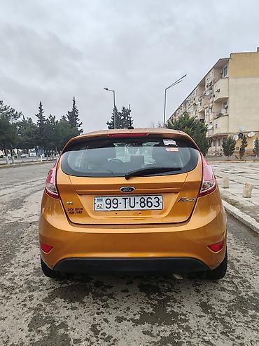 rav 4 2018: Ford Fiesta: 1.6 l | 2016 il 92238 km Hetçbek — 5