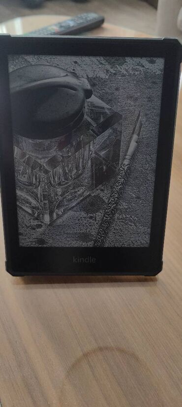 электронные микроскопы: Электронная книга, Kindle, Б/у, 6" - 7", Bluetooth, цвет - Черный