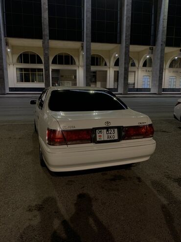 Toyota: Toyota Crown: 2001 г., 2.5 л, Автомат, Бензин, Седан