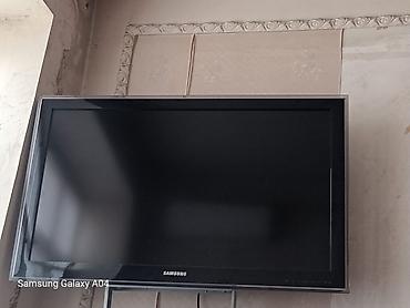 ТВ и видео: Samsung televizorsamsunq 107 ekran sade. Qiymet 120 azn. Unvan — 1