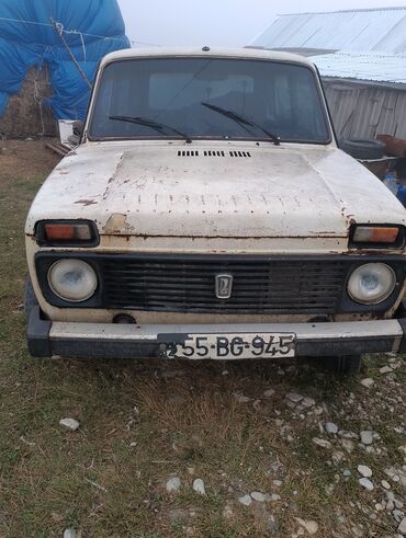 vaz 07 satışı: VAZ (LADA) 4x4 Niva: 1.6 l | 1992 il 898523 km Sedan