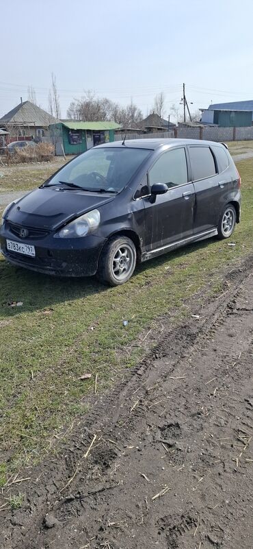 Honda: Honda Fit: 2001 г., 1.3 л, Автомат, Бензин, Хэтчбэк