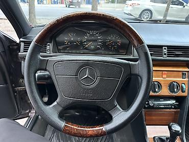 мерс 124 авто: Mercedes-Benz W124: 1995 г., 2.2 л, Механика, Бензин, Седан — 7