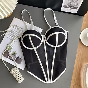 Korseti: 🔥Ženski korzet top – mrežasti bustier sa ojačanjima
2200 din — 6