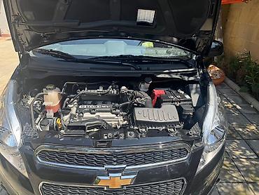 Транспорт: Chevrolet Spark LT hatchback - Korpus: 5 qapılı kompakt hatchback — 10