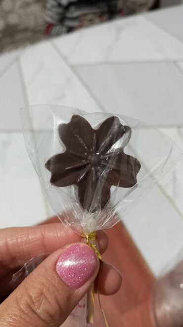 новогодние сладости: Натуральный Шоколадный чупа-чупс заказ принимаю разные формы шоколада