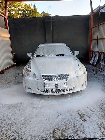 led spoyler: Lexus IS: 2.5 l | 2006 il Sedan — 1