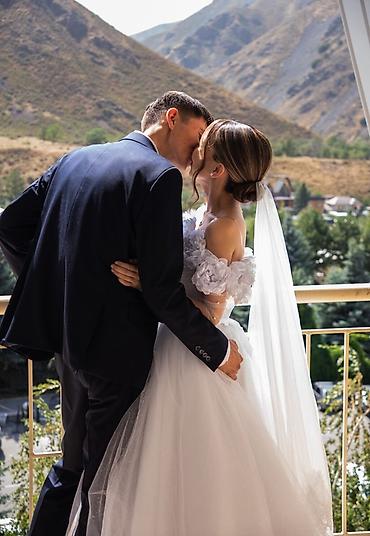 светы оптом: Фотосъёмка | С выездом | Love story — 3