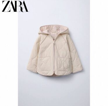 оптом вещи: Детская стеганая куртка Zara
Размеры: 3 и 5лет (98см, 110см)
Цена 2700
