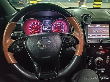 byd e2 2023: Ssangyong Tivoli: 2018 г., 1.6 л, Автомат, Бензин, Кроссовер — 3