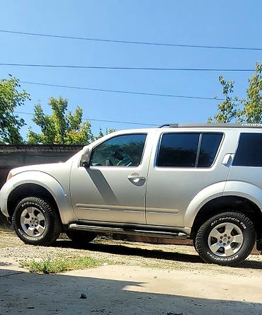 Nissan: Nissan Pathfinder: 2005 г., 4 л, Автомат, Бензин, Внедорожник — 23