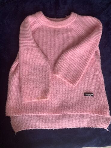 Личные вещи: Женский свитер M (EU 38), цвет - Розовый