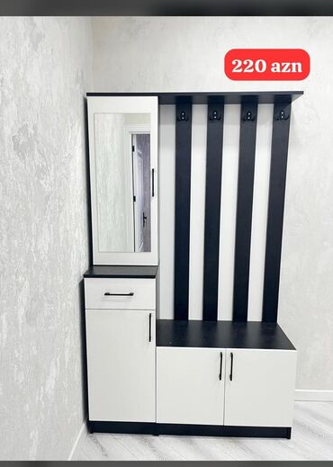 Divanlar: Yeni, Düz dolab, Dəhliz dolabı