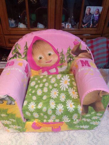 Ostali dečiji nameštaj: DEČIJE FOTELJICE 50X50X70 ZA UZRAST 0-3 GODINE Cena 3200 dinara Slanje — 25