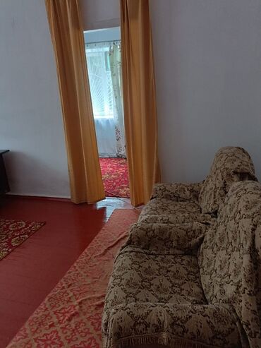 сколько стоит дом в кыргызстане: 2 комнаты, 42 м², Хрущевка, 1 этаж, Косметический ремонт