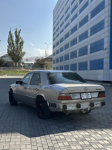 коробка w124: Mercedes-Benz W124: 1992 г., 2.2 л, Автомат, Бензин, Седан — 3