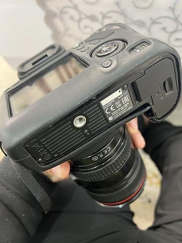 iphone 12 max: Фотоаппарат Canon EOS 6D с полнокадровой матрицей и объективом Canon — 2